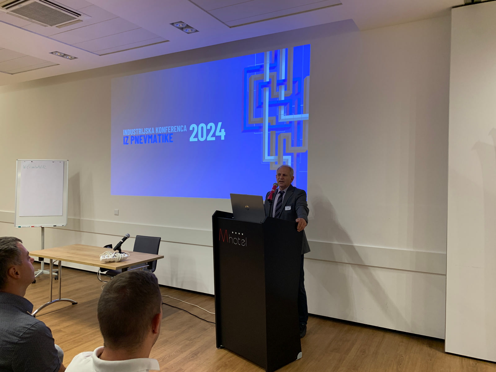 Predavanje na Industrijski konferenci iz pnevmatike 2024